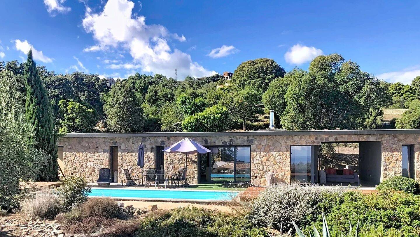Maison 4 pièces 106 m² · à Sari-Solenzara · 106 m² · 675 000 €
