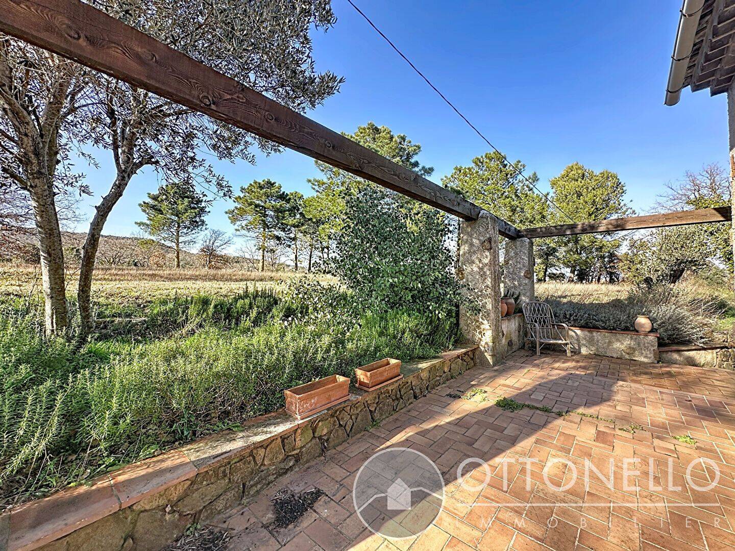 Maison 2 pièces 55 m² · à Roquebrune-sur-Argens · 54,9 m² · 270 000 €