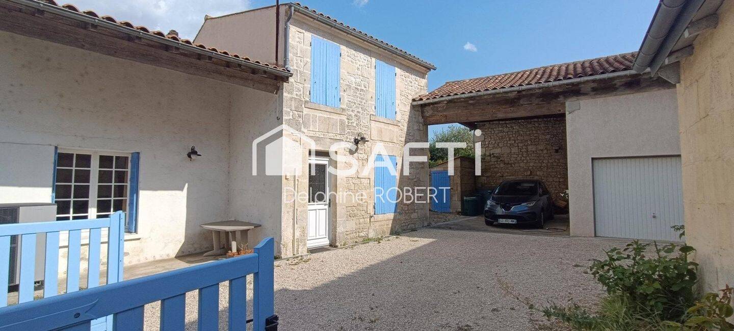 Maison 6 pièces 152 m² · à Saint-Savinien · 152 m² · 249 000 €