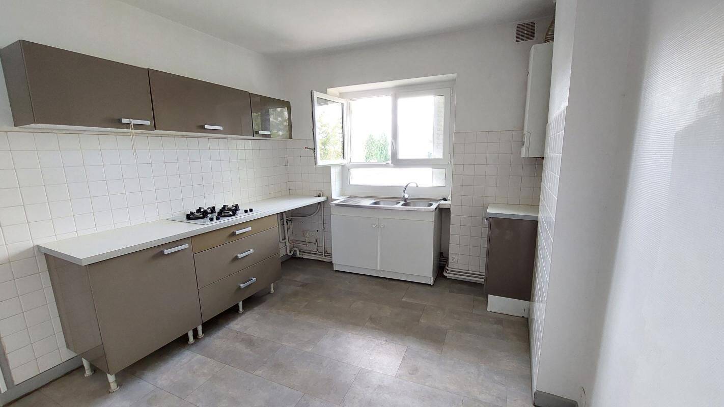 Appartement 3 pièces 92 m² · à Limoges · 92,3 m² · 650 €/mois
