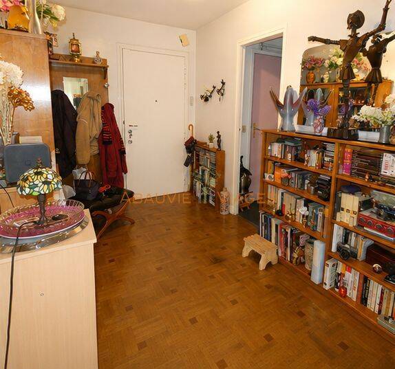 Appartement 5 pièces 104 m² · à Paris 12ème Arrondissement · 104 m² · 474 000 €