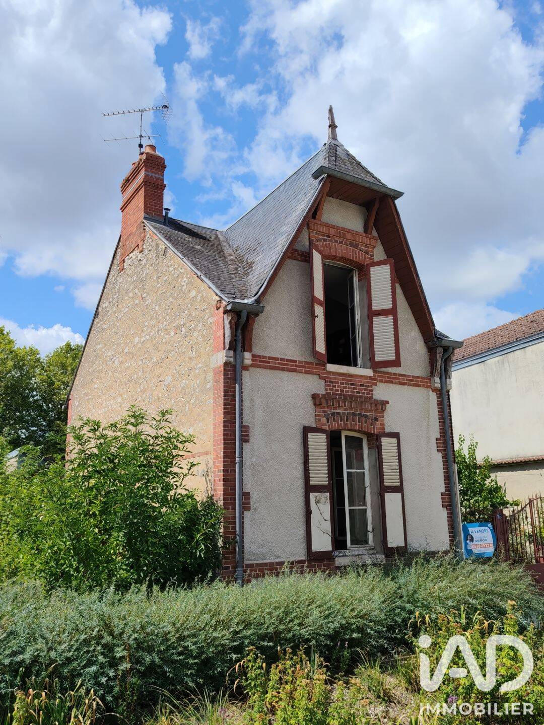 Maison 5 pièces 110 m² · à Sainte-Geneviève-des-Bois · 110 m² · 129 000 €