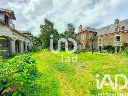 Maison à vendre 336 000 € 8 pièces 6 chambres 342 m² 5 320 m² de terrain Bourgvallées 50750