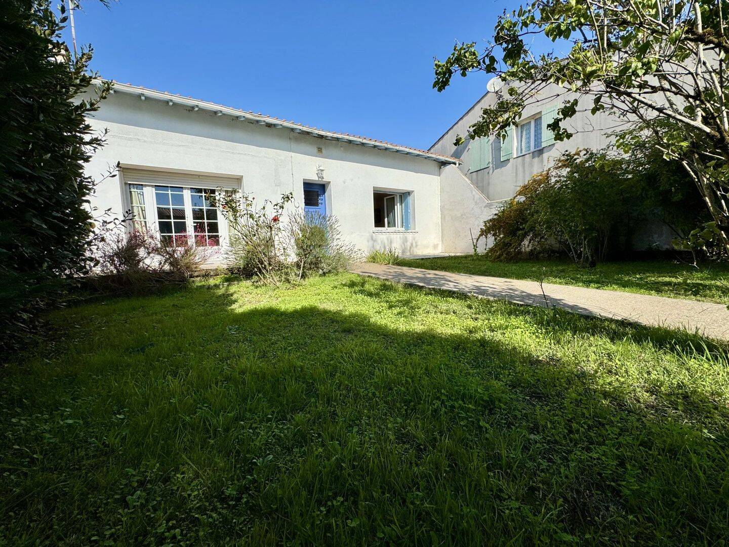 Maison 5 pièces 217 m² · à Breuillet · 217 m² · 489 000 €