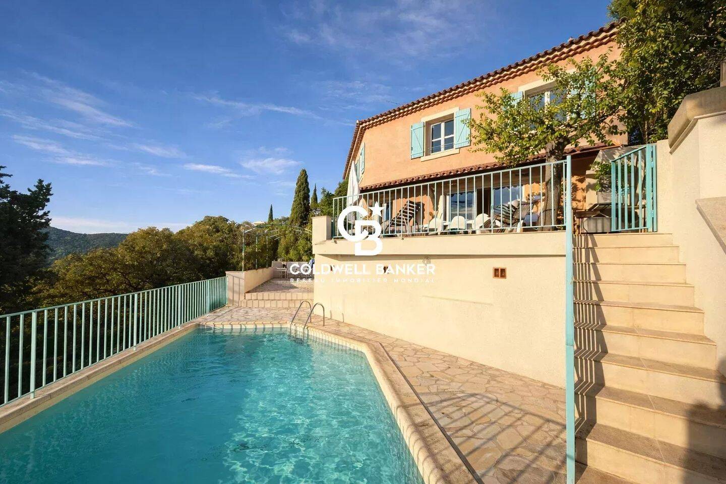 Maison 5 pièces 143 m² · à Hyères · 143 m² · 885 000 €