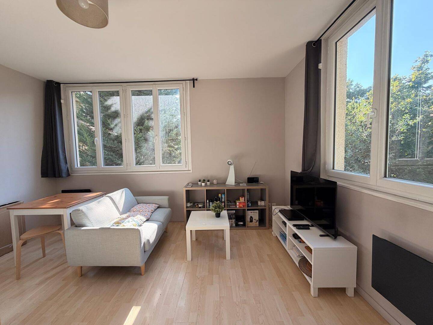 Appartement 1 pièce 32 m² · à Corbeil-Essonnes · 32,2 m² · 727 €