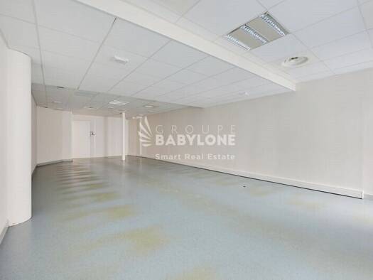 Local d'activités à vendre 1 404 000 € 216 m² d'espace de stockage divisible Reine-Mairie Boulogne-Billancourt 92100