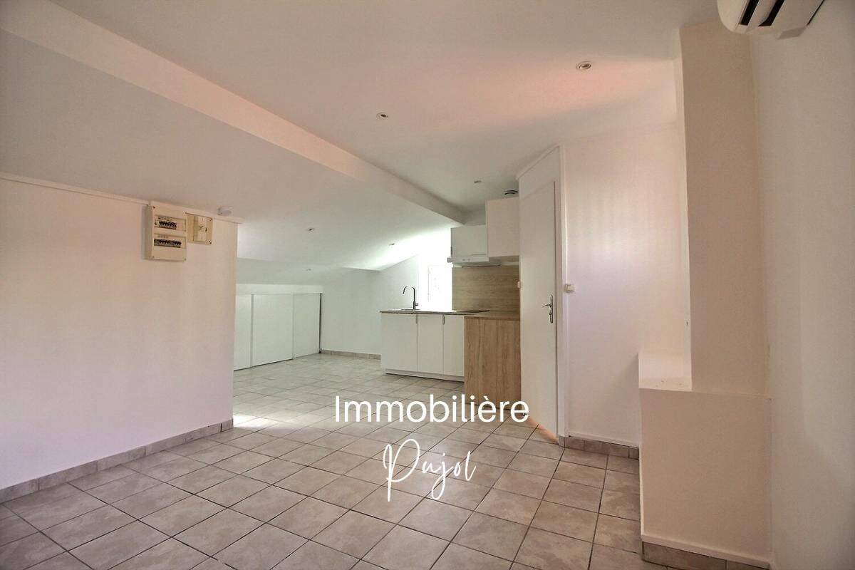 Appartement 1 pièce 23 m² · à Marseille 2ème Arrondissement · 23 m² · 690 €