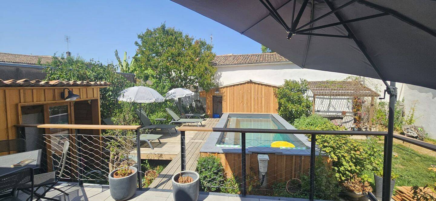 Maison 8 pièces 270 m² · à Cozes · 270 m² · 520 000 €