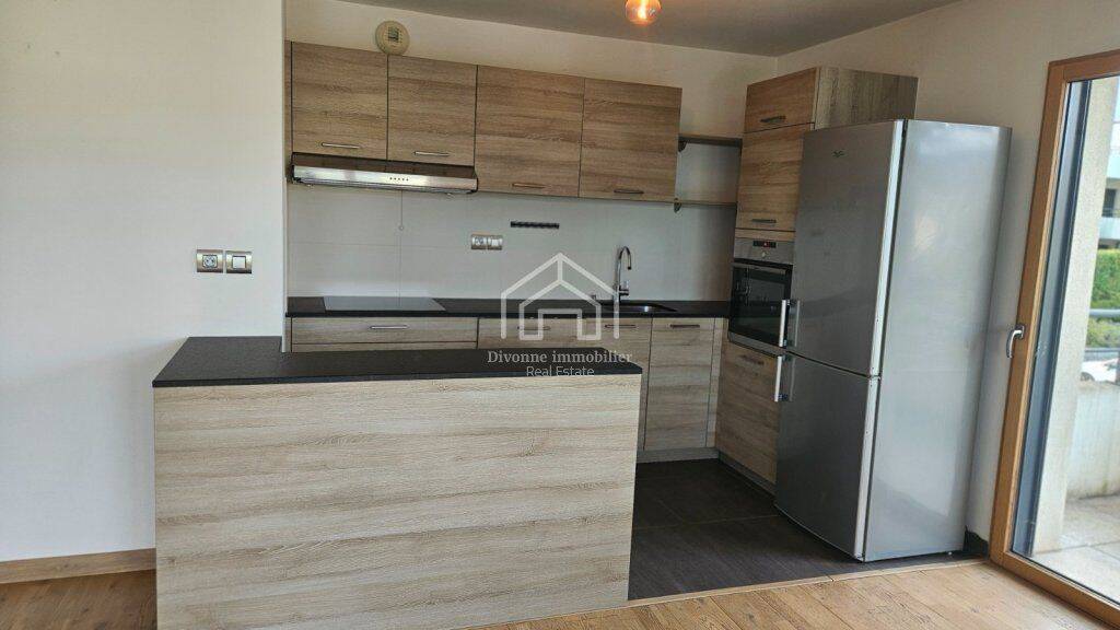 Appartement 4 pièces 97 m² · à Divonne-les-Bains · 97 m² · 2 900 €