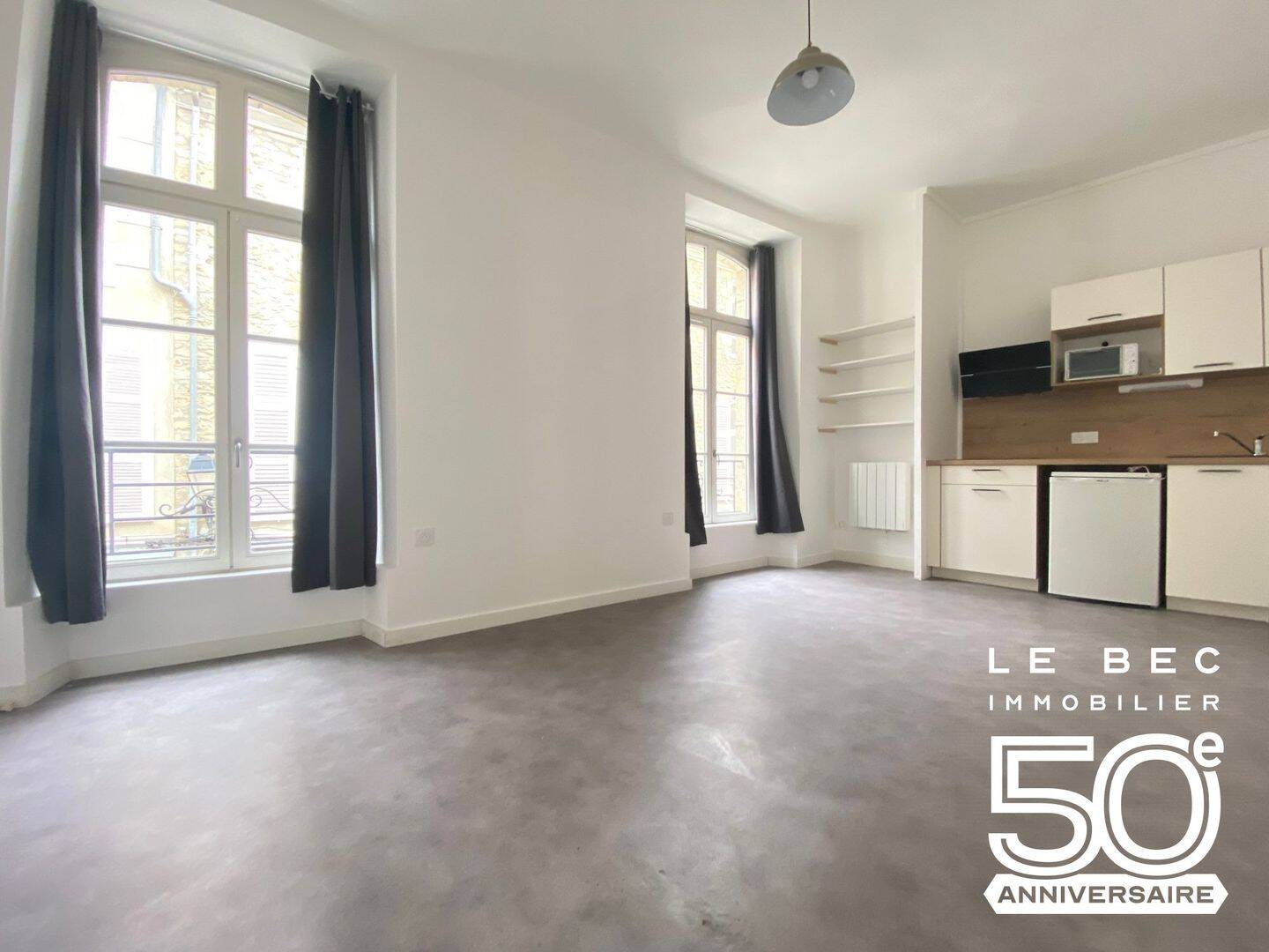 Appartement 1 pièce 27 m² · à Vannes · 27,1 m² · 611 €