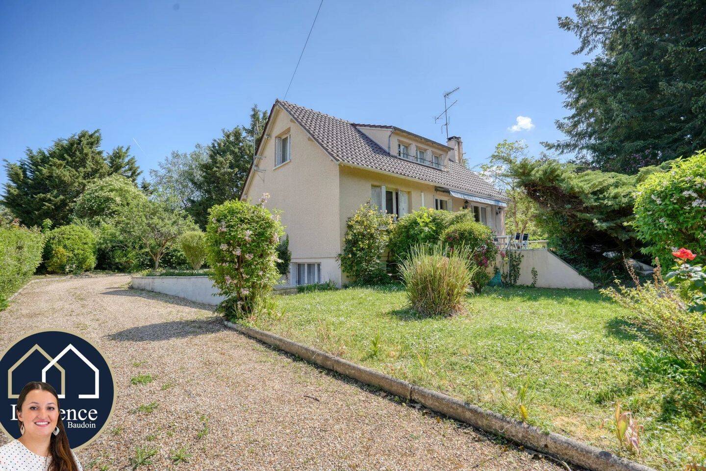 Maison 9 pièces 180 m² · à Nogent-le-Roi · 180 m² · 230 000 €