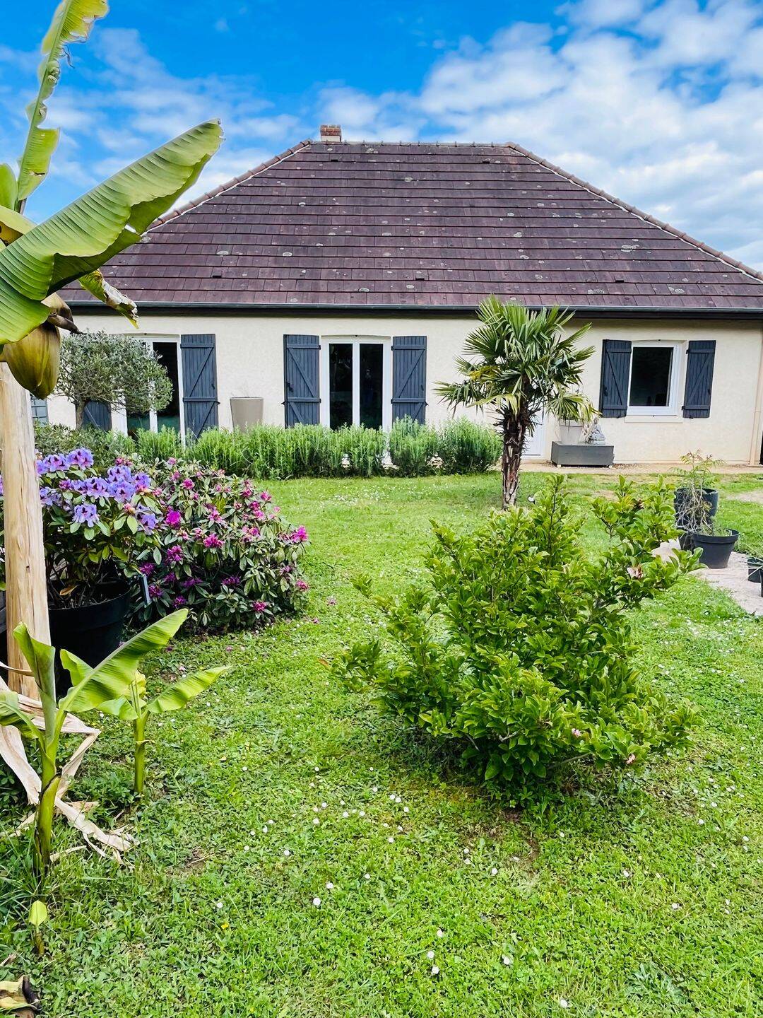 Maison 5 pièces 131 m² · à Varennes-lès-Narcy · 131 m² · 215 000 €