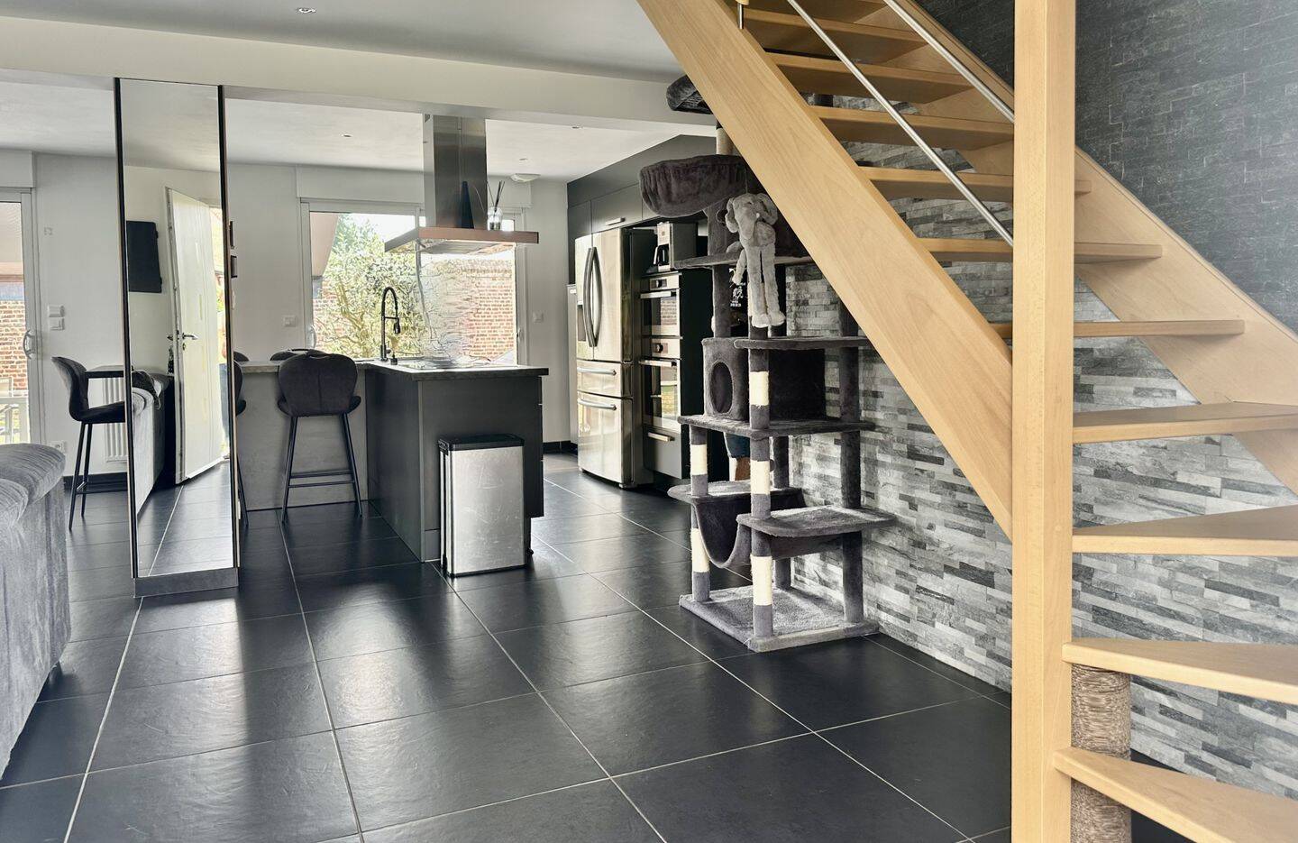 Maison 7 pièces 127 m² · à Férin · 127 m² · 349 800 €