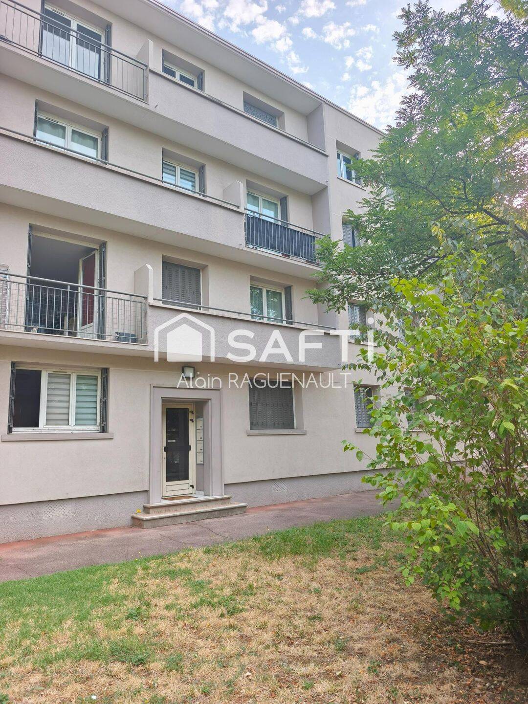 Appartement 3 pièces 63 m² · à Lyon 8ème Arrondissement · 63 m² · 189 000 €