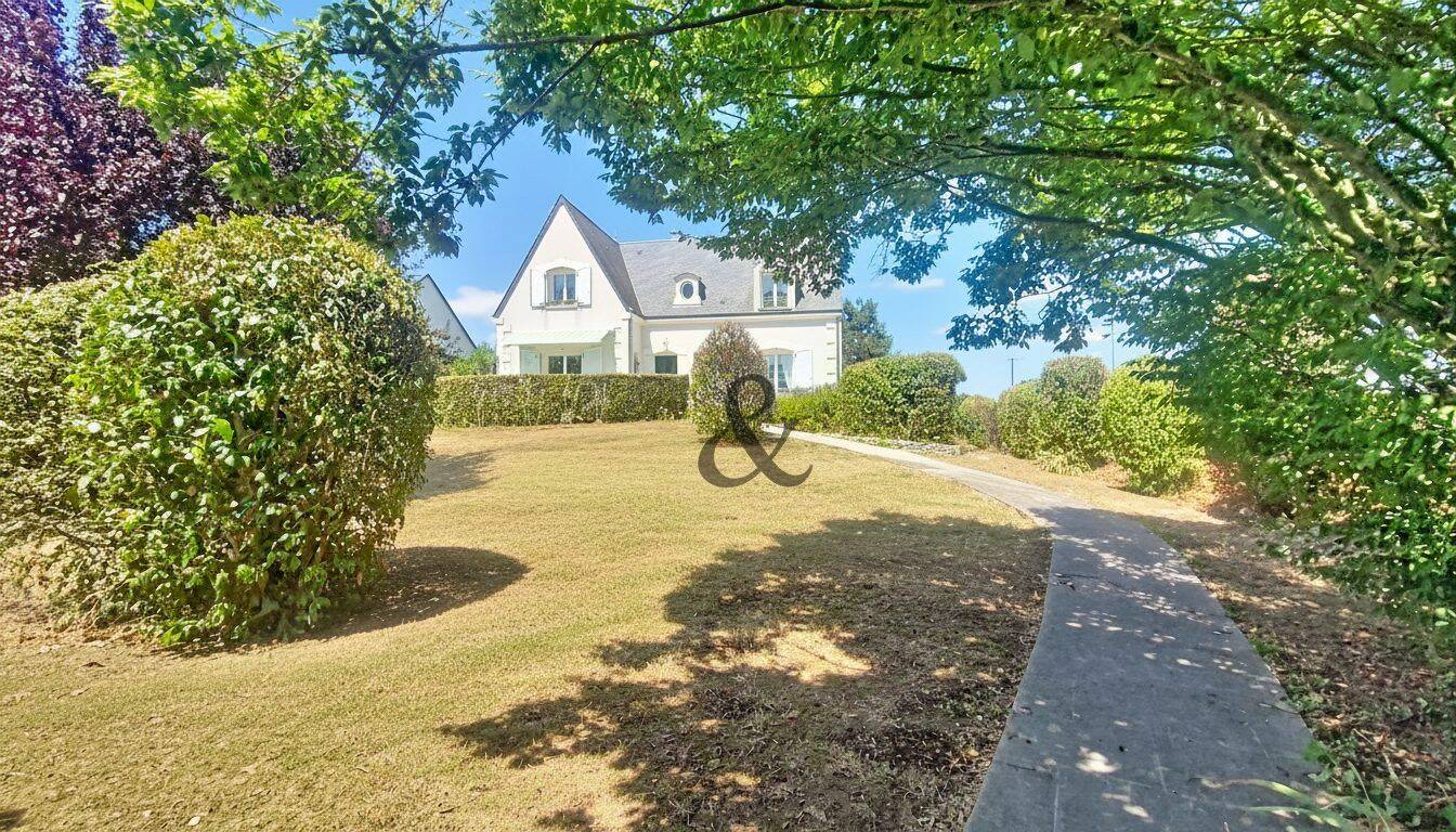 Maison 5 pièces 136 m² · à Saint-Denis-sur-Loire · 136,4 m² · 320 000 €