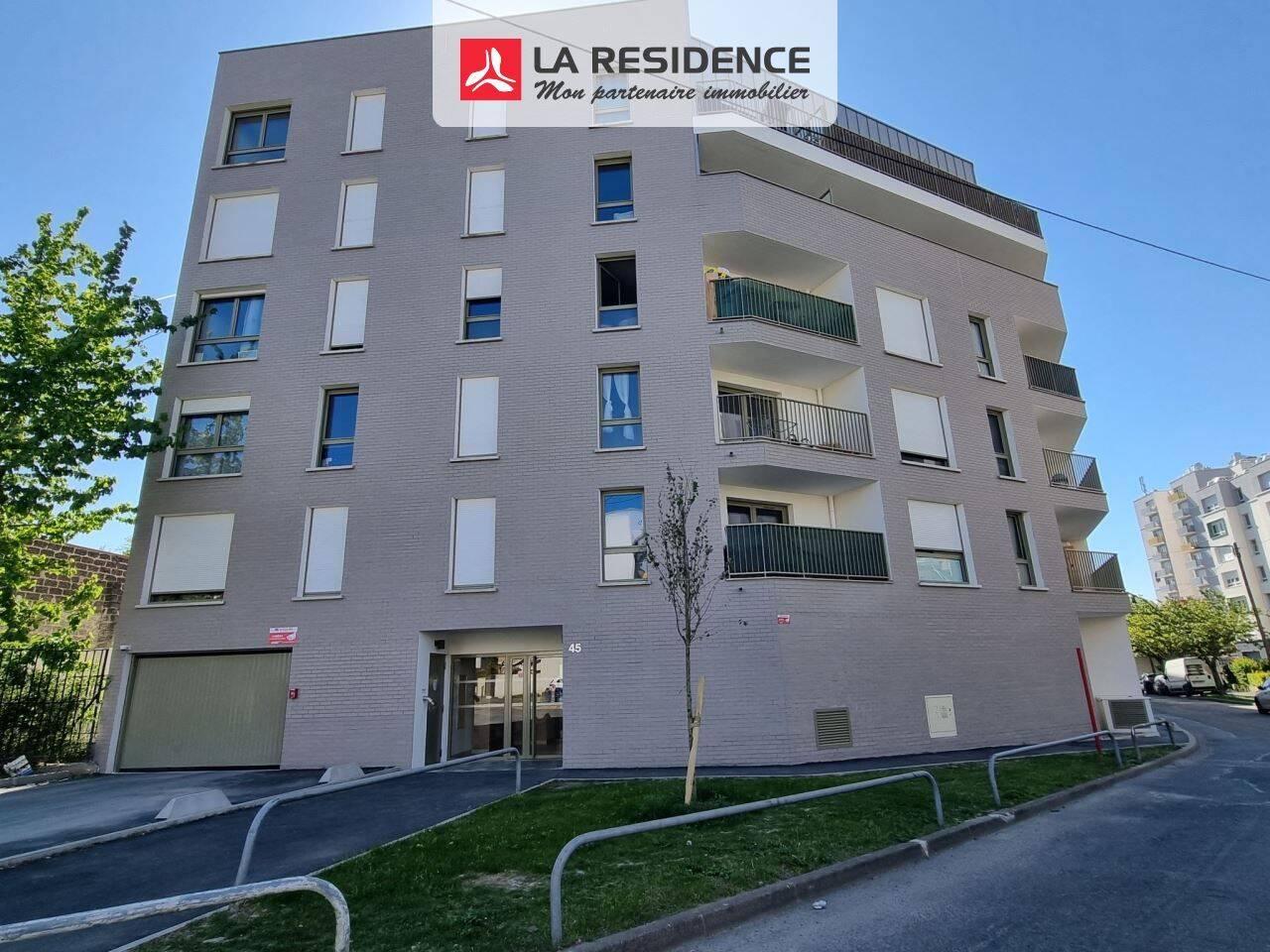Appartement 2 pièces 46 m² · à Stains · 46 m² · 165 000 €