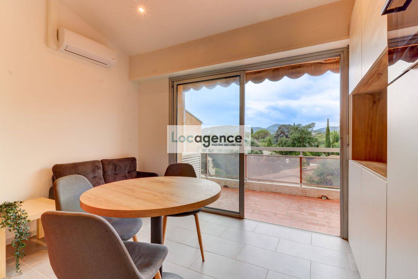 Appartement 2 pièces 31 m² · à Mandelieu-la-Napoule · 30,5 m² · 885 €/mois