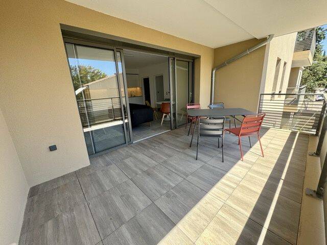 Appartement 3 pièces 73 m² · à Aix-en-Provence · 73,3 m² · 1 978 €