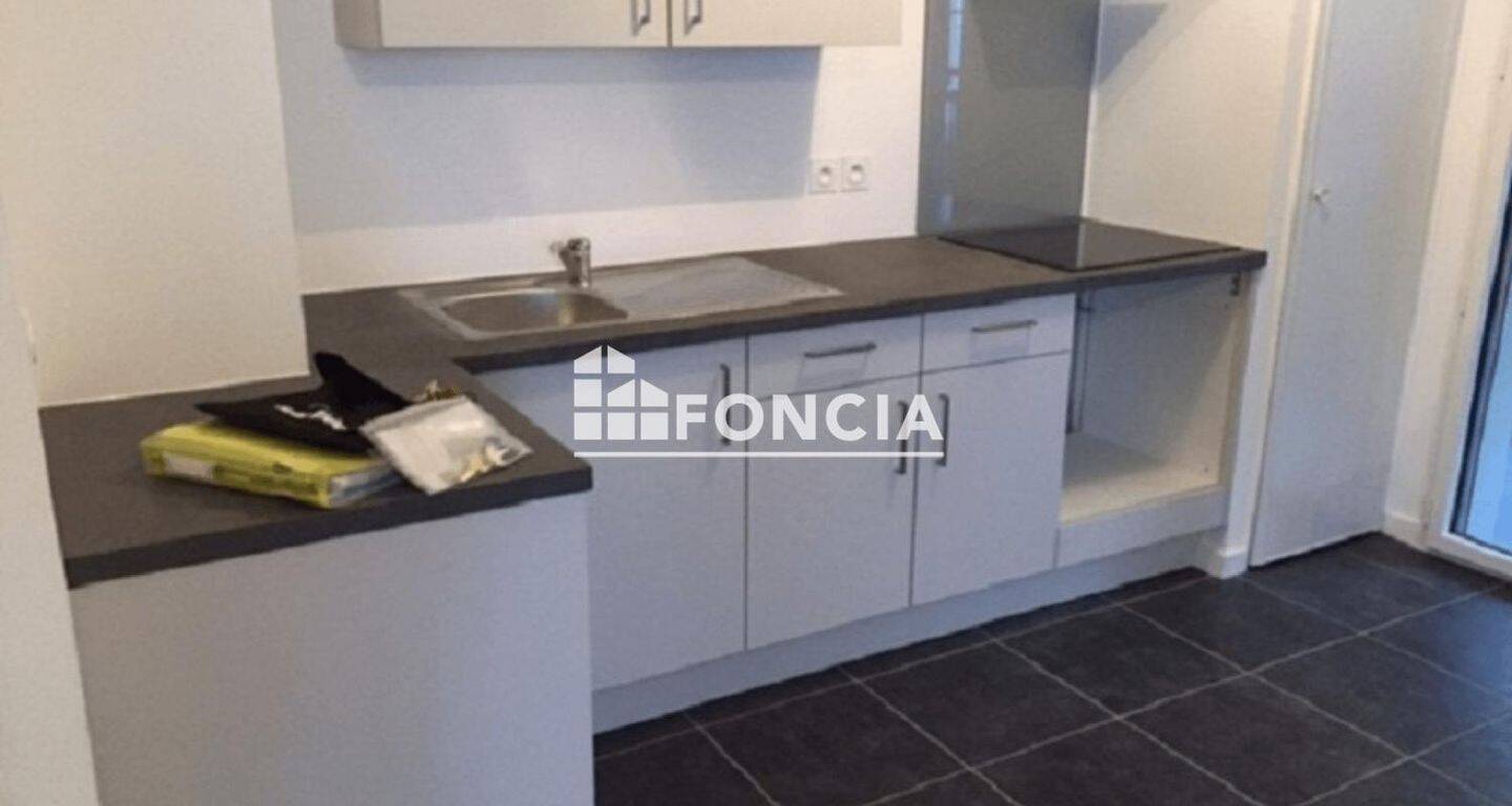 Appartement 3 pièces 68 m² · à Saint-Jean-de-Luz · 68,1 m² · 869 €/mois