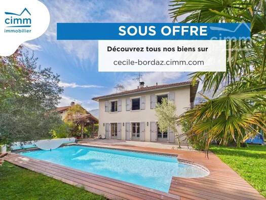 Maison à vendre 650 000 € 6 pièces 4 chambres 165 m² 1 197 m² de terrain Palisses-Tuileries-Montfort-Belledonne Crolles 38920