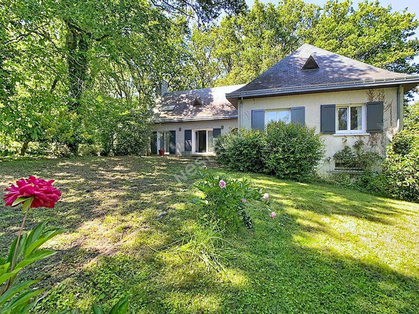 Maison 7 pièces 208 m² · à Avrillé · 208 m² · 569 000 €