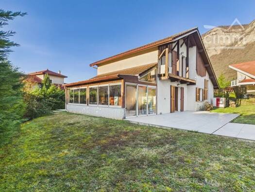 Maison à vendre 525 000 € 6 pièces 4 chambres 128 m² 1 257 m² de terrain La Terrasse 38660