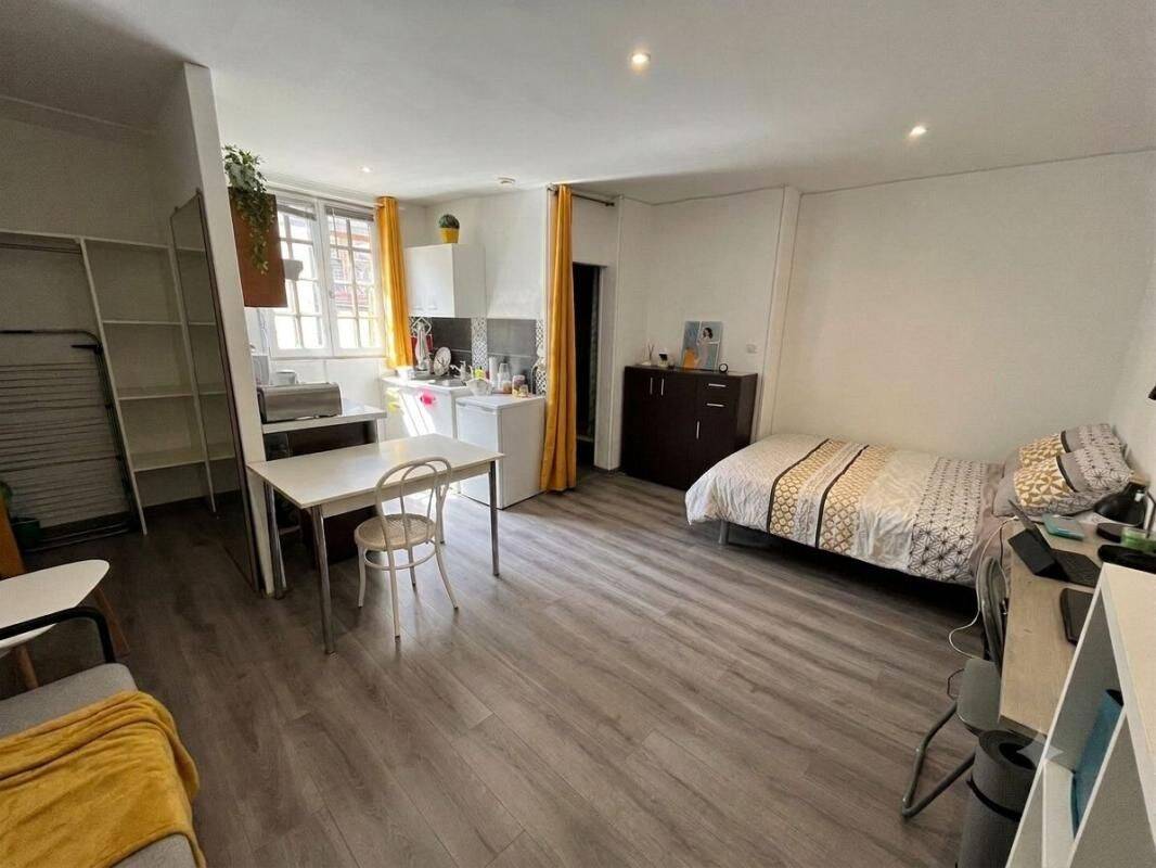 Appartement 1 pièce 32 m² · à Limoges · 31,5 m² · 330 €