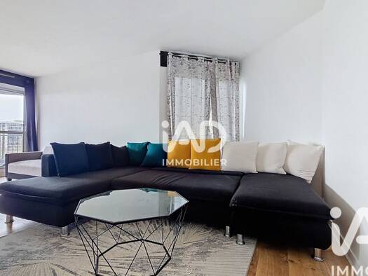 Appartement à vendre 105 000 € 3 pièces 1 chambre 57 m² Étage 3/12 Grigny 2 Grigny 91350