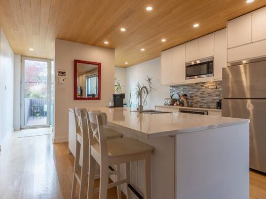 Appartement à vendre - neuf 245 000 € 3 pièces 2 chambres 62 m² Étage 4/4 Rosiers-Les Puces Saint-Ouen-sur-Seine 93400