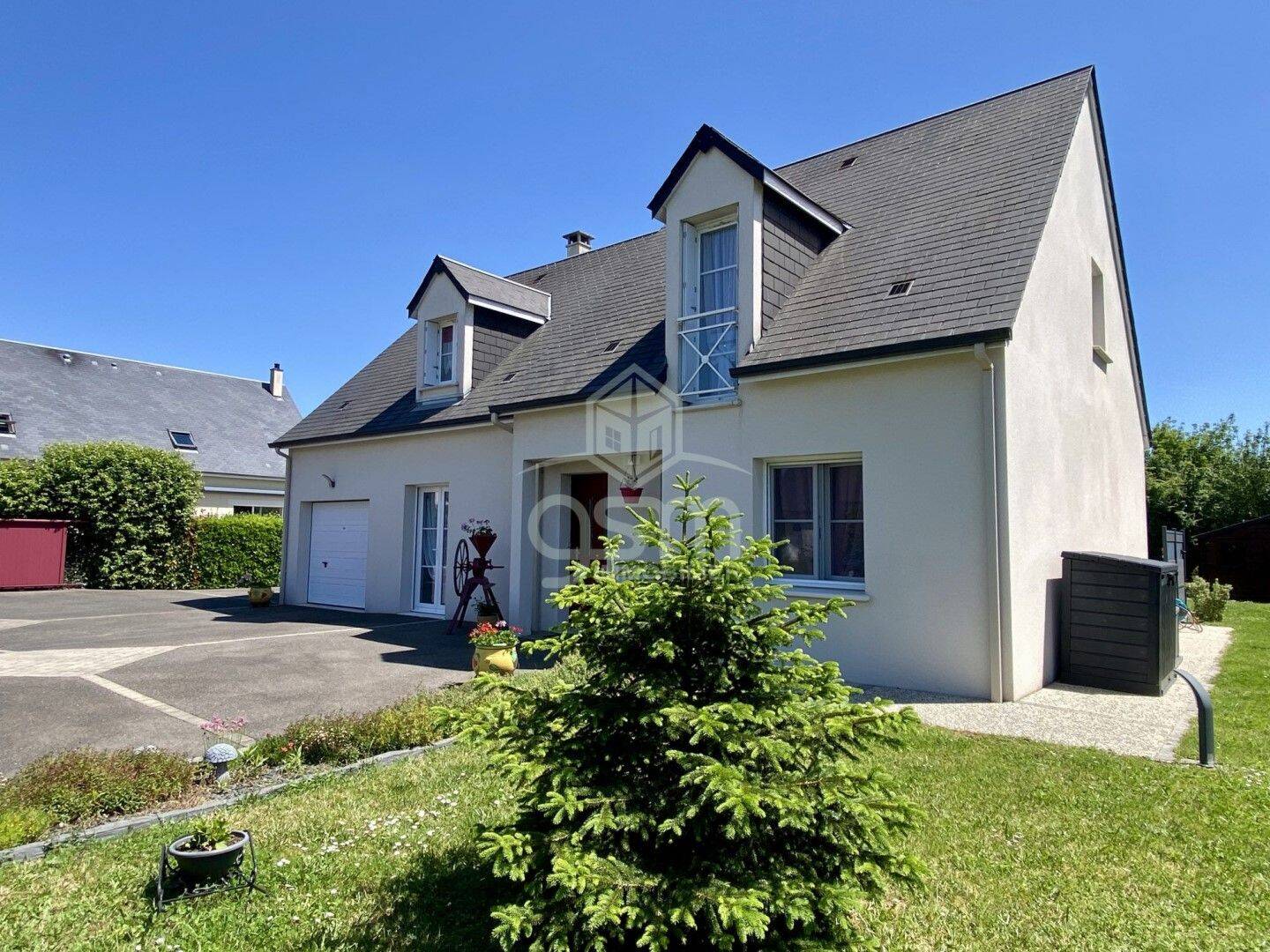Maison 5 pièces 132 m² · à Esvres · 132 m² · 435 000 €