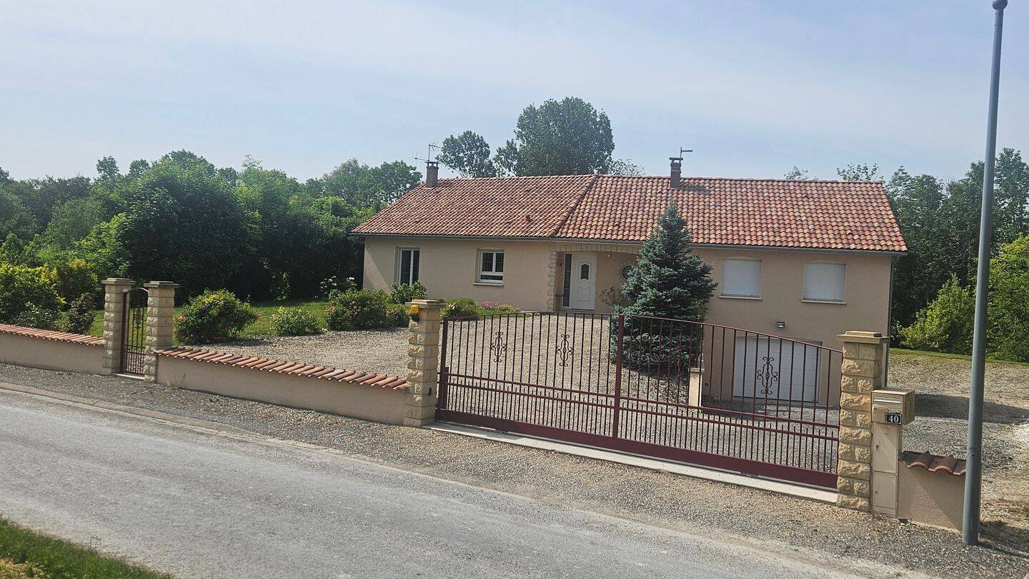 Maison 6 pièces 145 m² · à Clamanges · 145 m² · 209 000 €