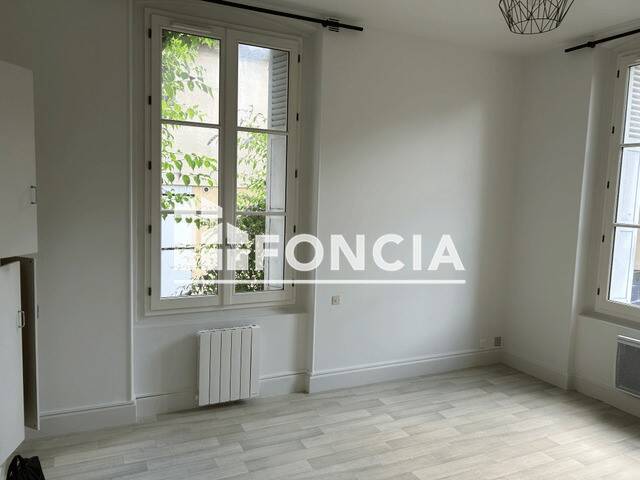 Appartement 1 pièce 24 m² · à Poitiers · 24,3 m² · 404 €