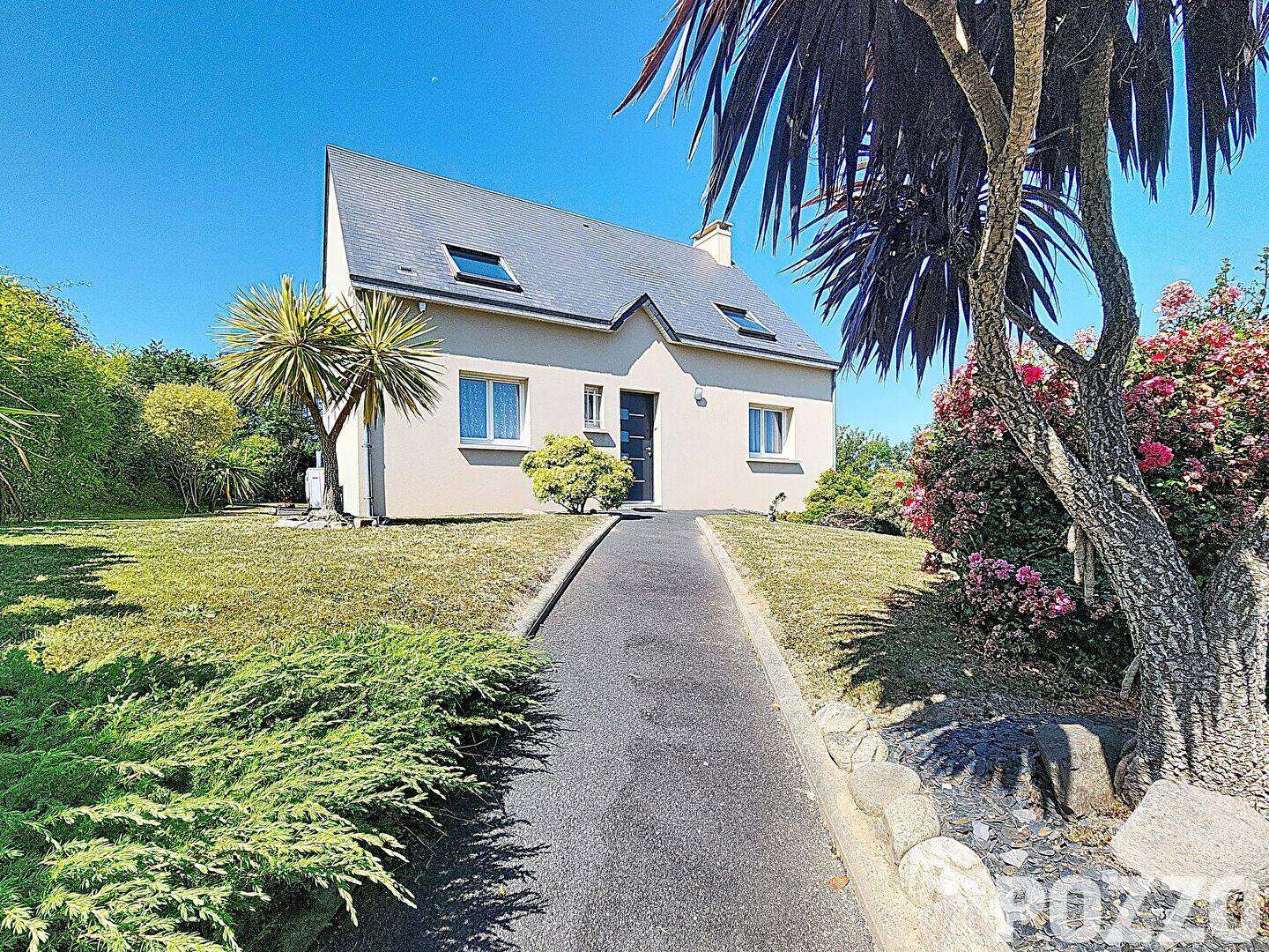 Maison 7 pièces 120 m² · à Cherbourg-en-Cotentin · 120 m² · 373 025 €