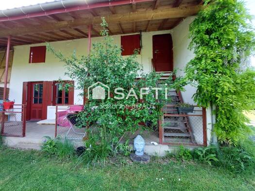 Maison de plain-pied à vendre 129 000 € 3 pièces 1 chambre 70 m² 1 915 m² de terrain Montpont-en-Bresse 71470