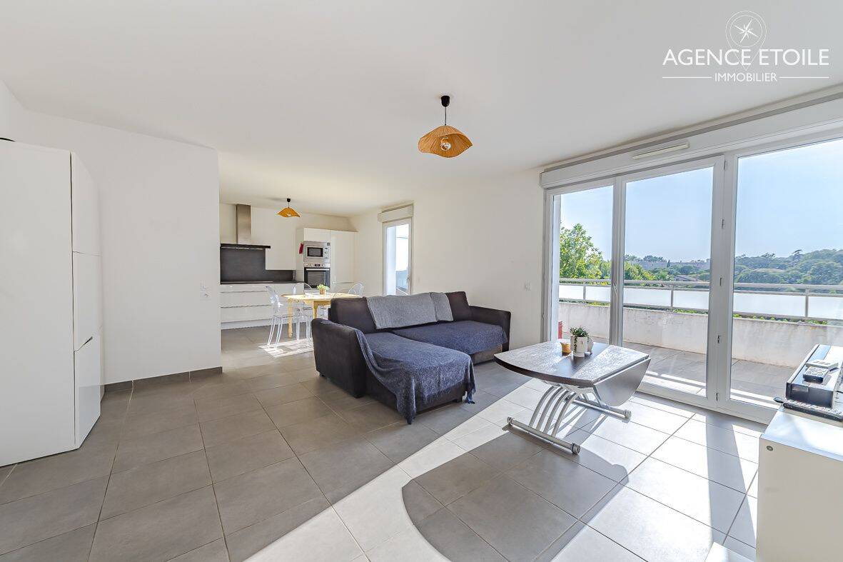 Appartement 4 pièces 85 m² · à Marseille 11ème Arrondissement · 85,4 m² · 374 000 €