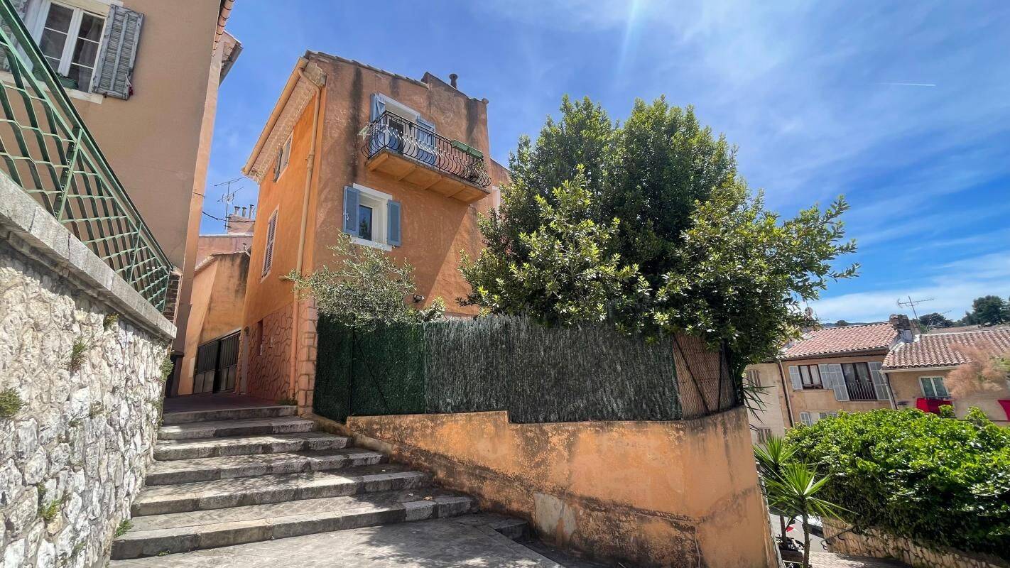 Maison 4 pièces 102 m² · à Aubagne · 102 m² · 285 000 €
