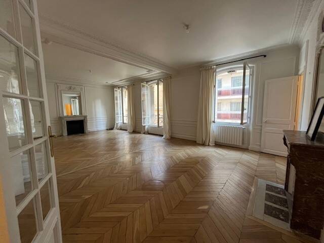 Appartement 5 pièces 129 m² · à Paris 16ème Arrondissement · 129,1 m² · 3 996 €