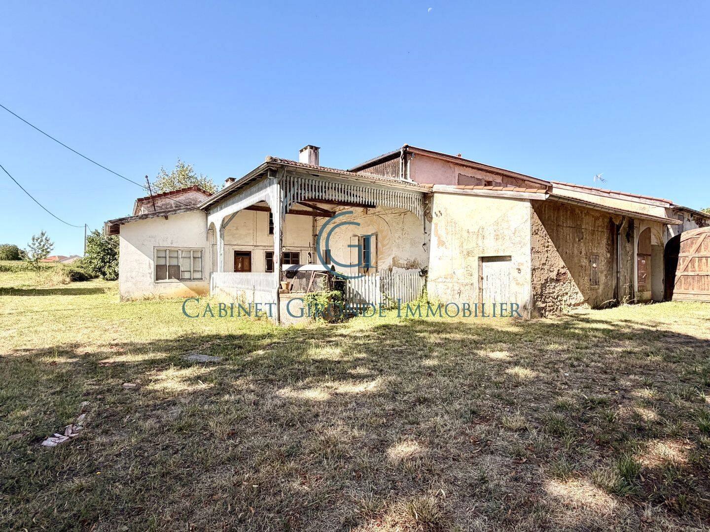Maison 7 pièces 197 m² · à Loupiac-de-la-Réole · 196,9 m² · 97 000 €