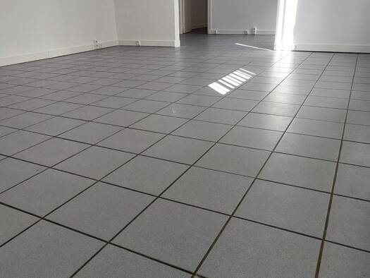 Bureaux à vendre 296 800 € 122,8 m² de bureaux Compiègne 60200