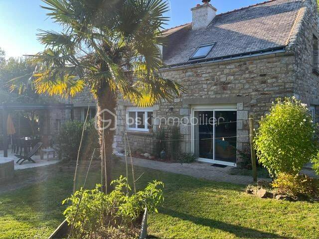 Maison 7 pièces 168 m² · à Theix-Noyalo · 168 m² · 495 000 €