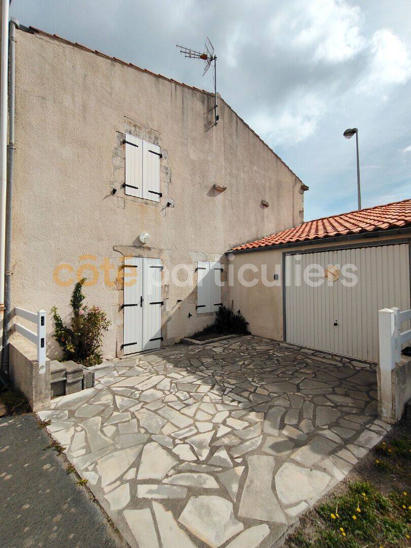 Maison 3 pièces 85 m² · à Angoulins · 84,7 m² · 269 025 €