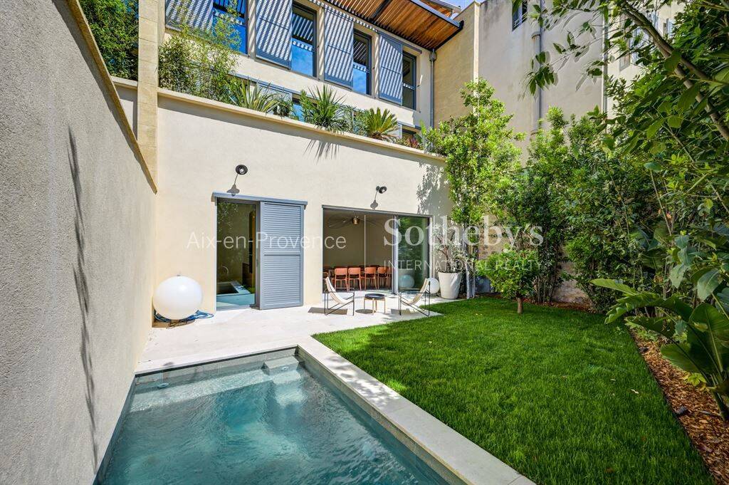 Maison 6 pièces 230 m² · à Aix-en-Provence · 230 m² · 2 290 000 €