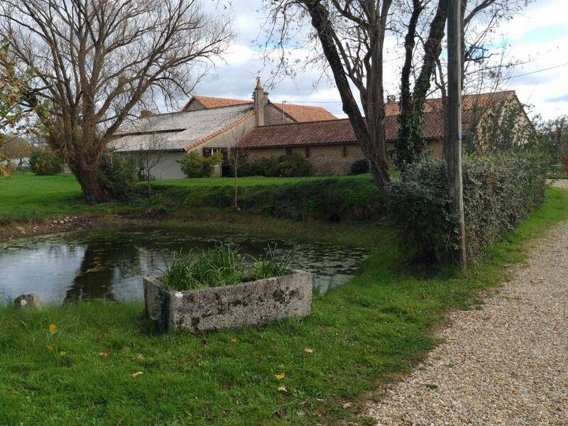 Maison 13 pièces 274 m² · à Sillars · 274 m² · 229 000 €