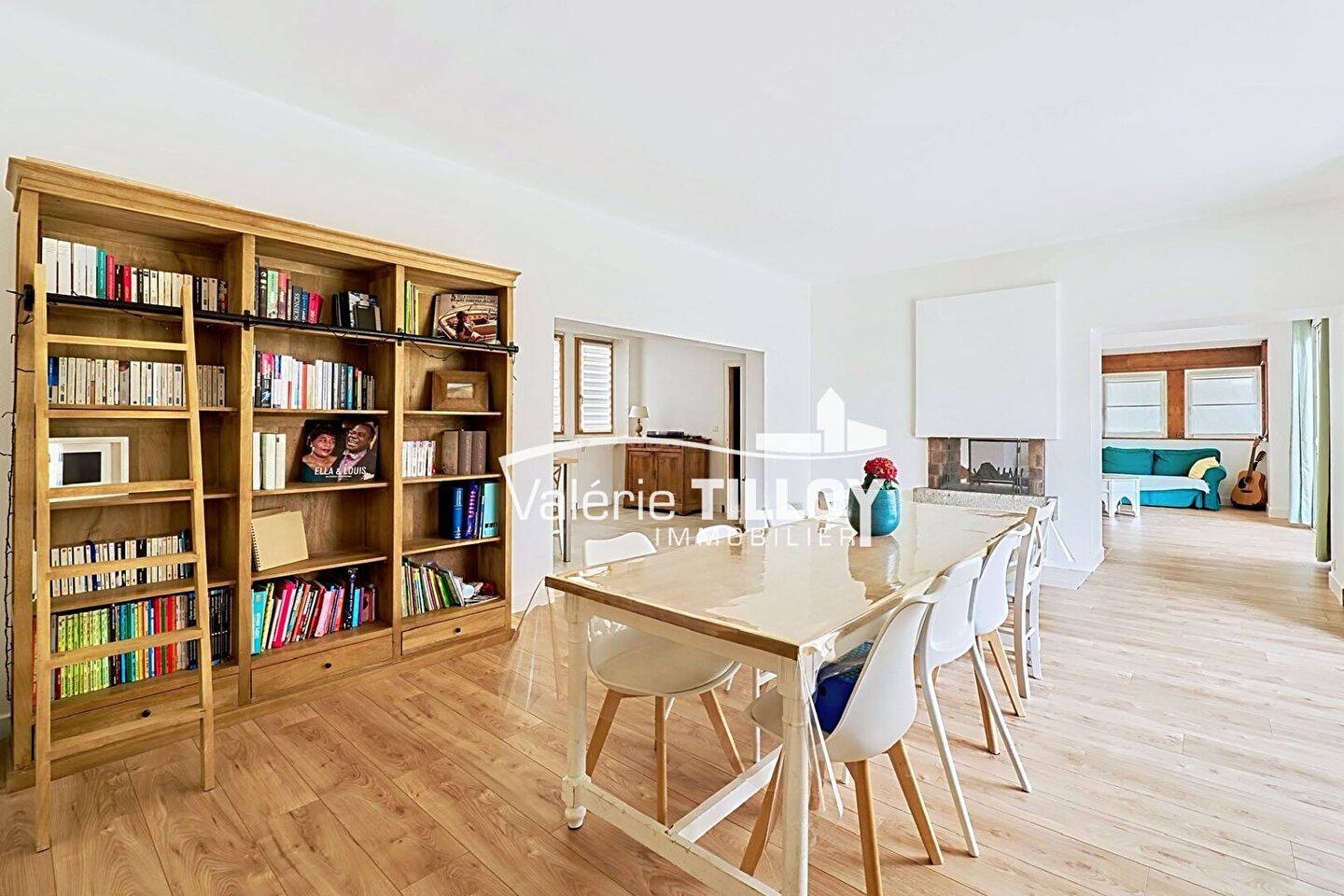 Maison 7 pièces 210 m² · à Bruz · 210 m² · 641 700 €