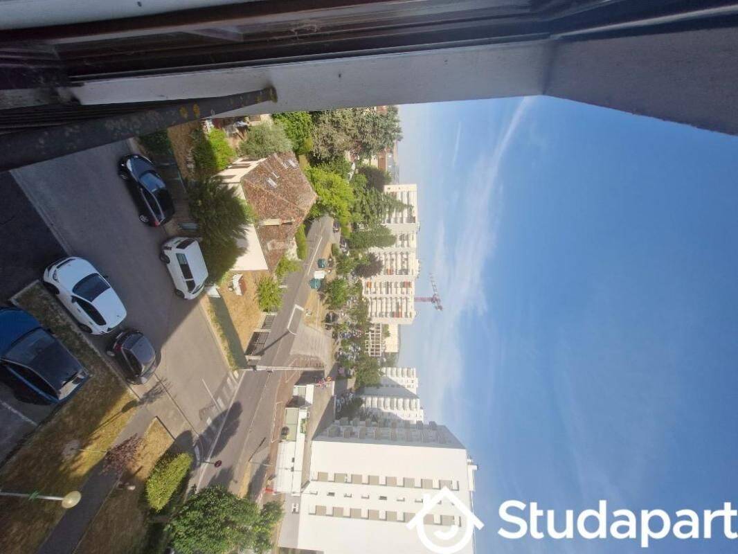 Appartement 4 pièces 76 m² · à Troyes · 76 m² · 780 €