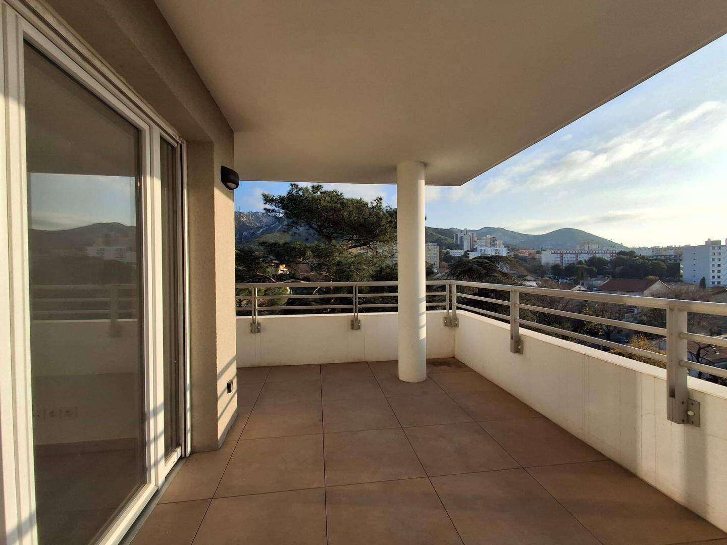 Appartement 3 pièces 63 m² · à Marseille 10ème Arrondissement · 63,2 m² · 1 086 €/mois
