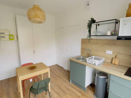 Appartement à louer 420 € 1 pièce 15 m² Étage 1/2 Ronville Arras 62000