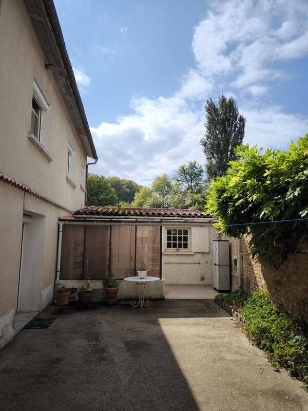 Maison 6 pièces 115 m² · à La Boixe · 115 m² · 106 000 €