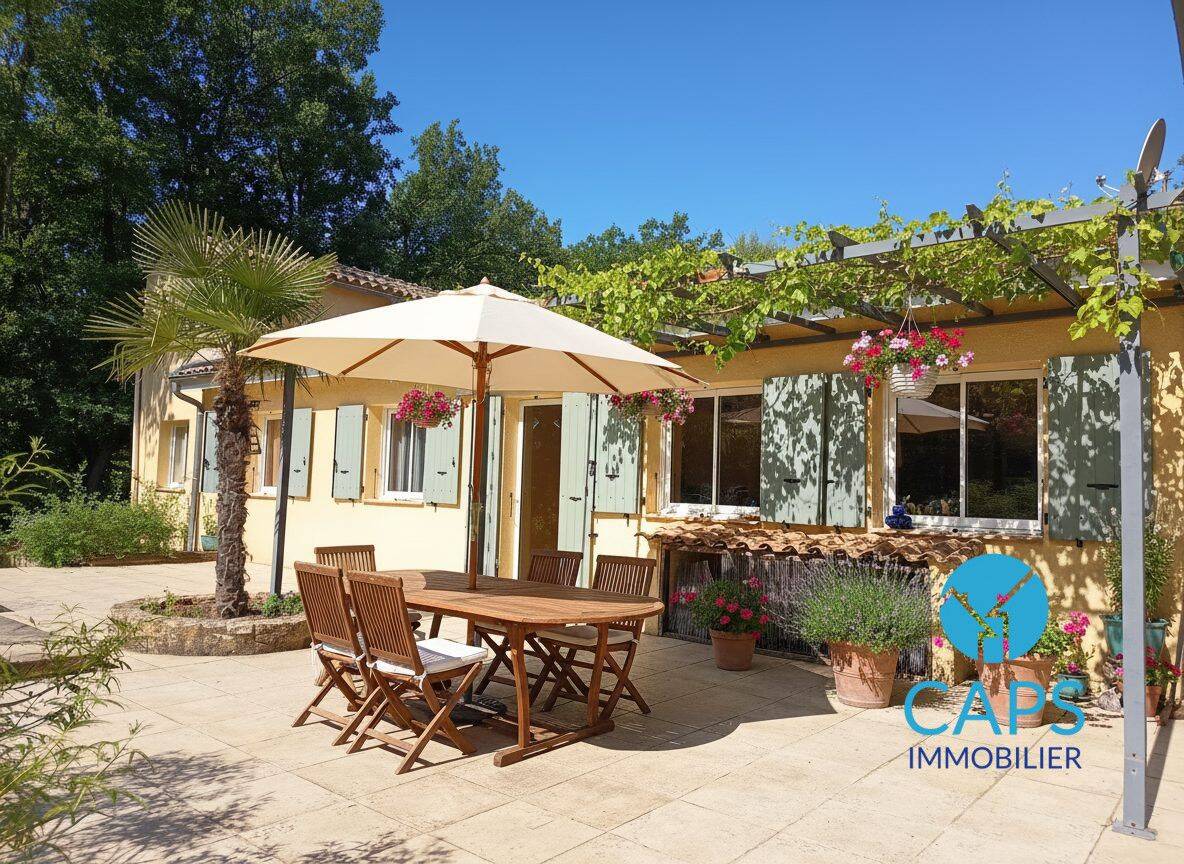 Maison 7 pièces 165 m² · à Uzès · 165 m² · 636 000 €